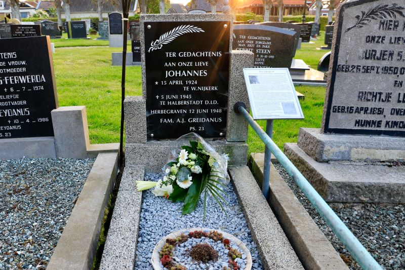 8mei22 11